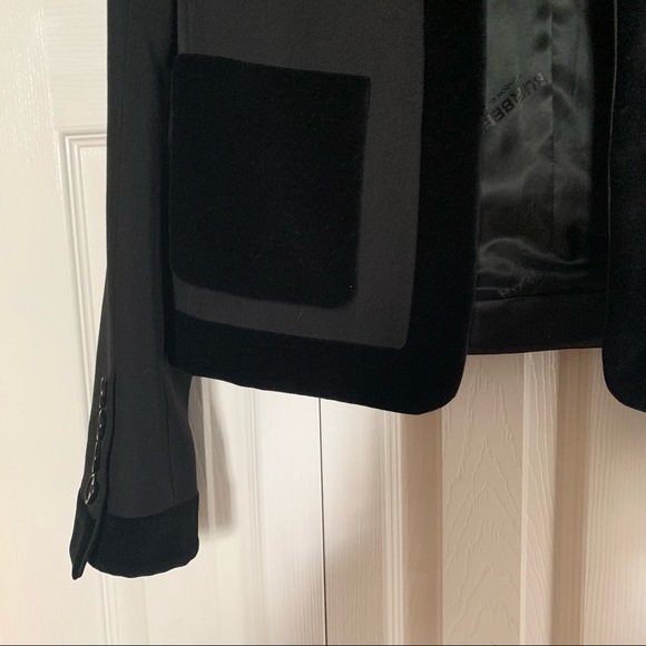 NWT Authentic Burberry black blazer jacket velvet details size 6 - Picture 3 of 16